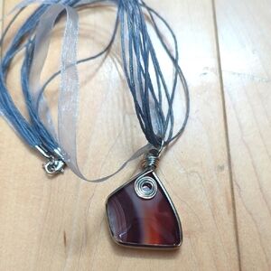 Agate Pendant Necklace